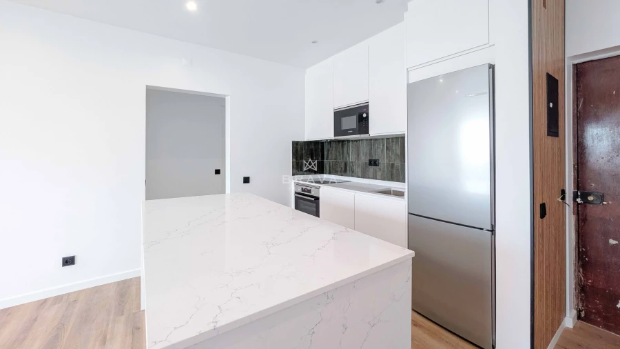 Apartamento T1 para Venda em Quarteira Foto 15