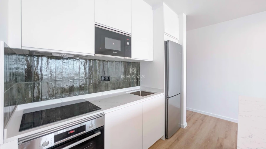 Apartamento T1 para Venda em Quarteira Foto 11