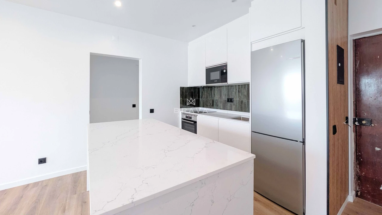 Apartamento T1 para Venda em Quarteira Foto 15