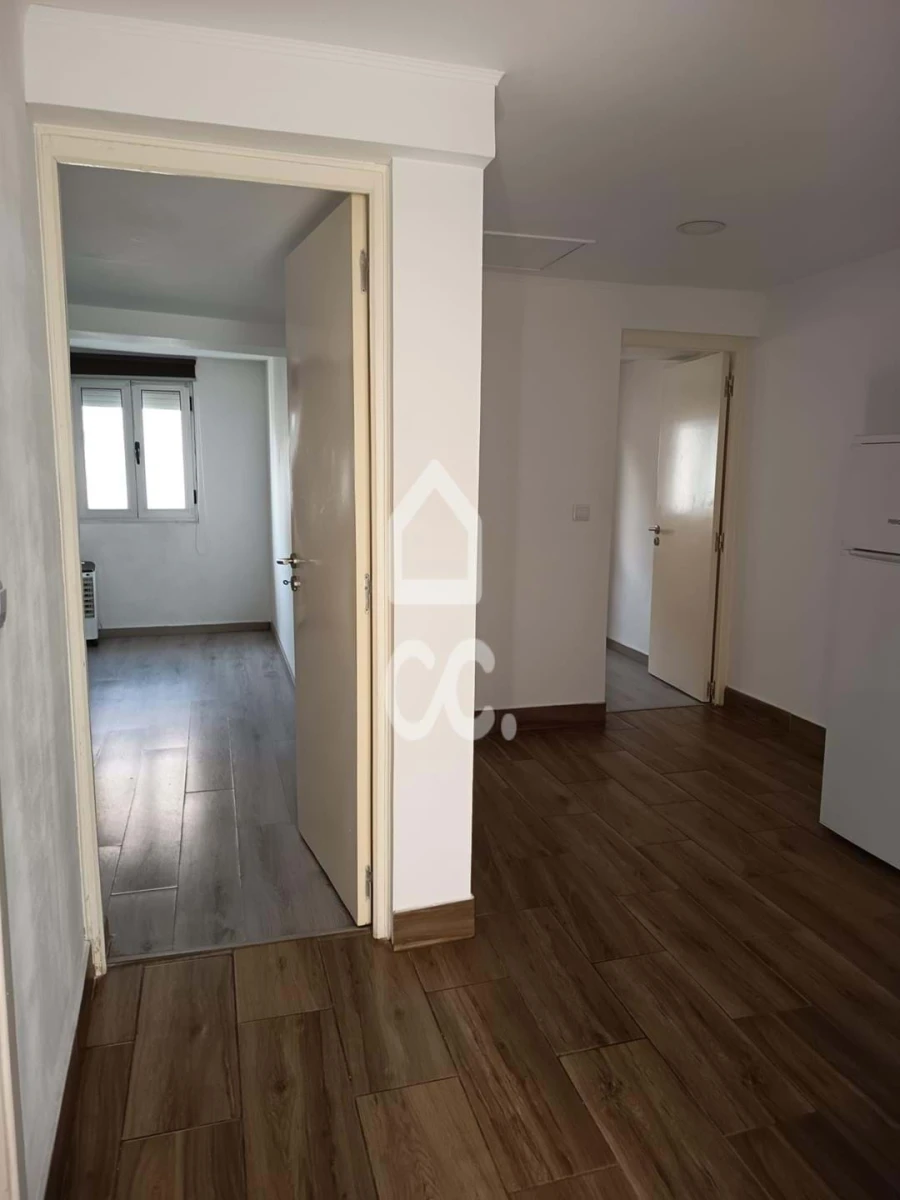 Moradia T2 para Venda em Covilhã e Canhoso Foto 6