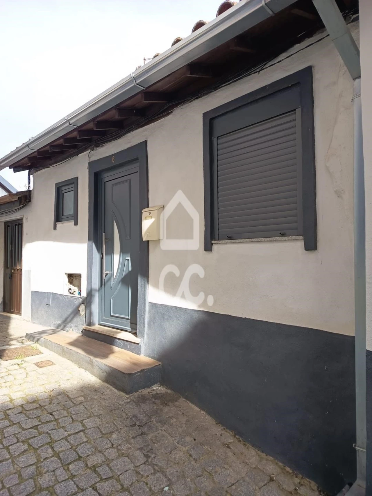 Moradia T2 para Venda em Covilhã e Canhoso Foto 1