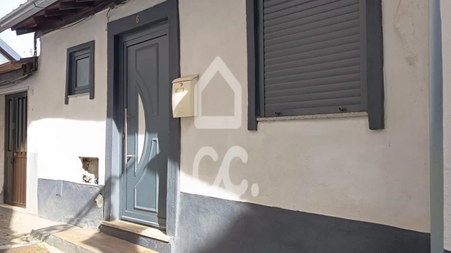 Moradia T2 para Venda em Covilhã e Canhoso