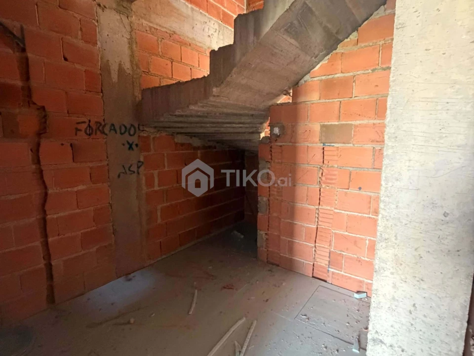 Moradia T4 para Venda em Fernao Ferro Foto 14