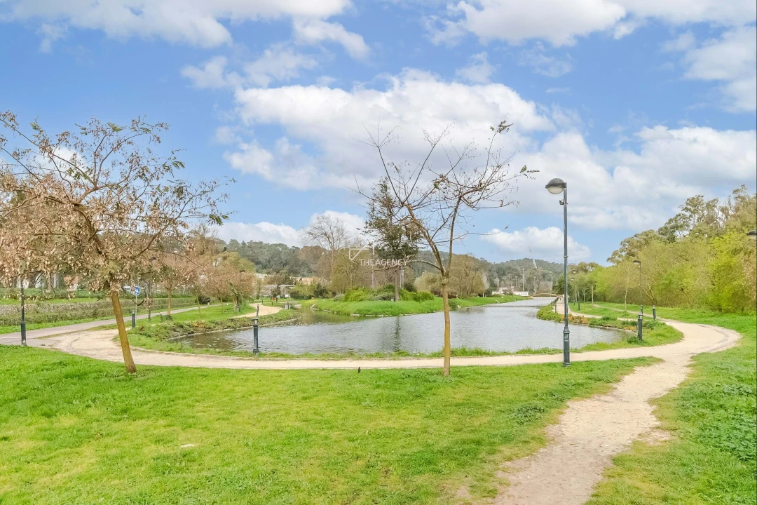 Apartamento T1 para Arrendamento em Algés, Linda-A-Velha e Cruz Quebrada-Dafundo Foto 27