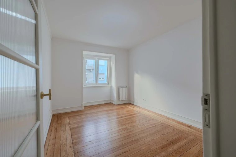 Apartamento T3 para Venda em Areeiro Foto 37