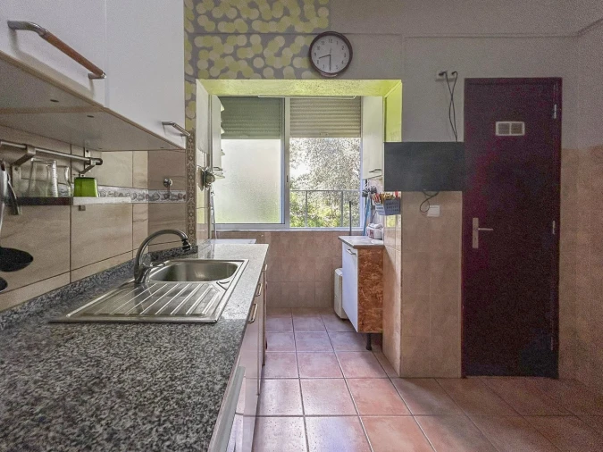 Apartamento T2 para Venda em Santo António dos Cavaleiros e Frielas Foto 2