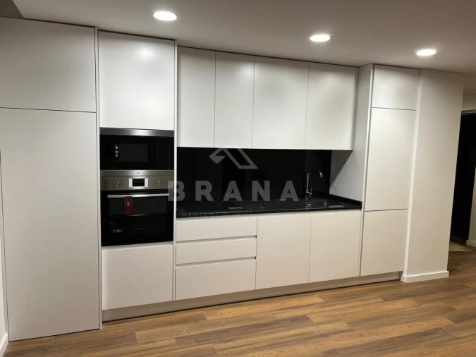 Apartamento T2 para Venda em Ferreiros e Gondizalves Foto 4