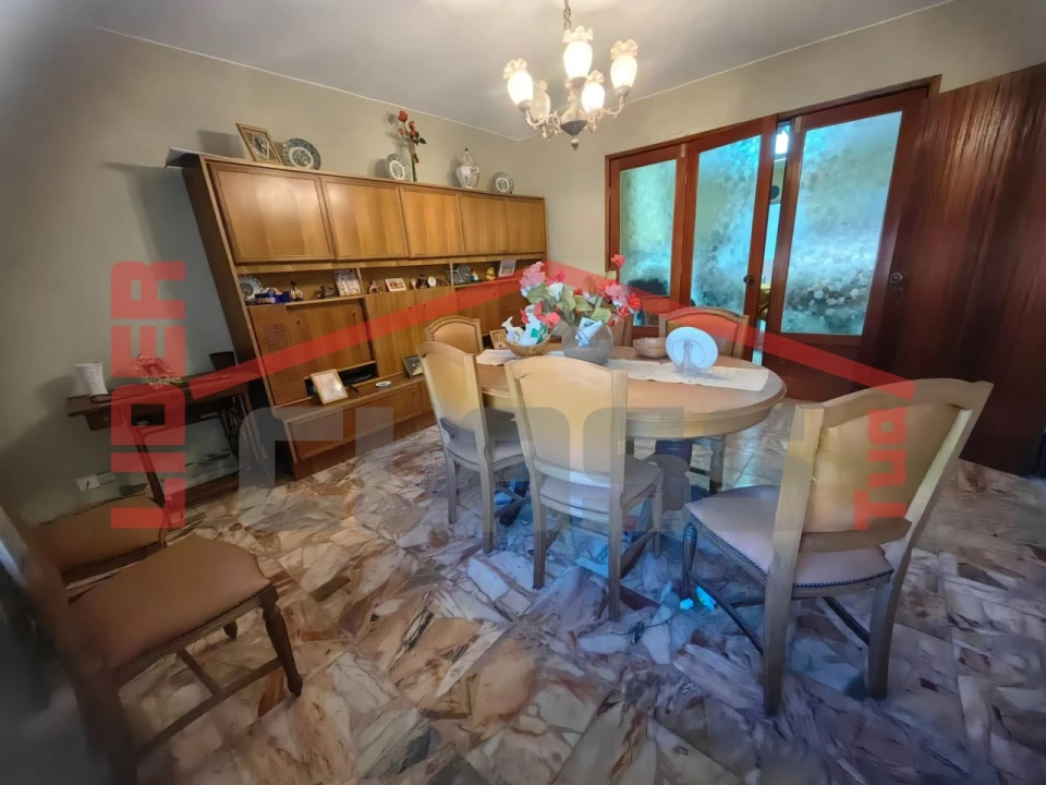 Moradia T4 para Venda em Poiares Foto 11