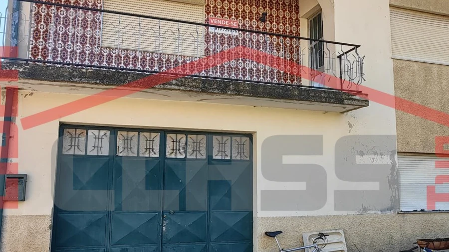 Moradia T4 para Venda em Poiares