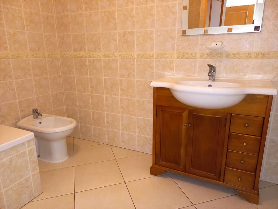 Apartamento T2 para Venda em Tavira (Santa Maria e Santiago) Foto 13