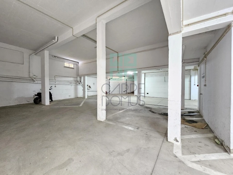 Apartamento T2 para Venda em Tavira (Santa Maria e Santiago) Foto 32