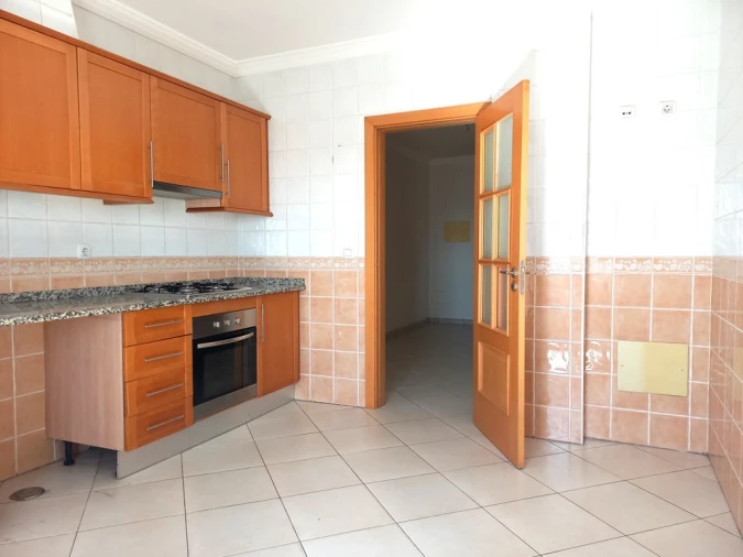 Apartamento T2 para Venda em Tavira (Santa Maria e Santiago) Foto 3