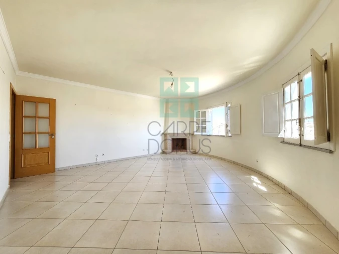 Apartamento T2 para Venda em Tavira (Santa Maria e Santiago) Foto 3