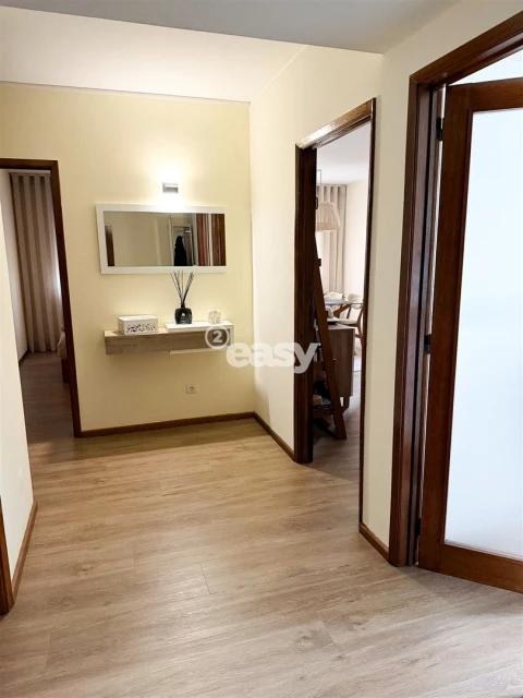 Apartamento T2 para Venda em Santa Marinha e São Pedro da Afurada
