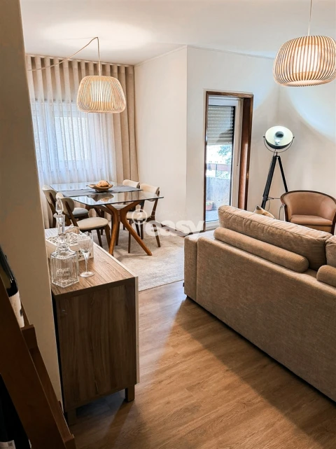 Apartamento T2 para Venda em Santa Marinha e São Pedro da Afurada