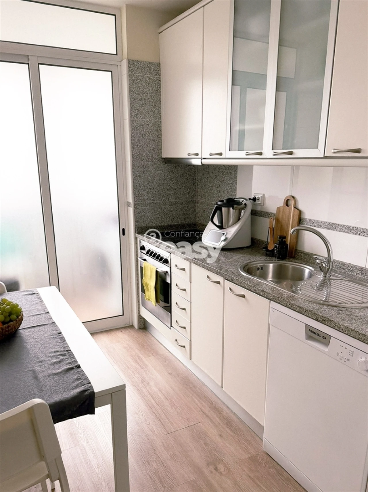 Apartamento T2 para Venda em Santa Marinha e São Pedro da Afurada Foto 6