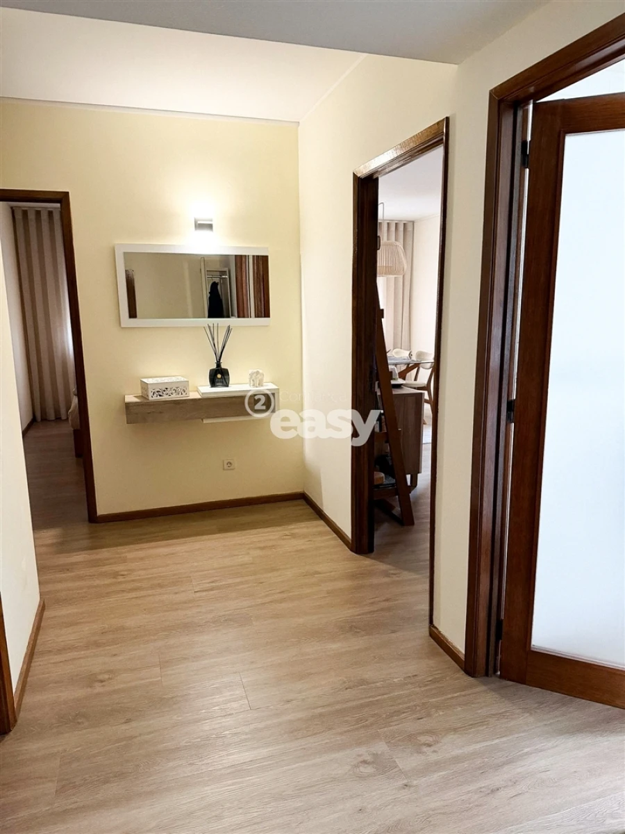 Apartamento T2 para Venda em Santa Marinha e São Pedro da Afurada Foto 2