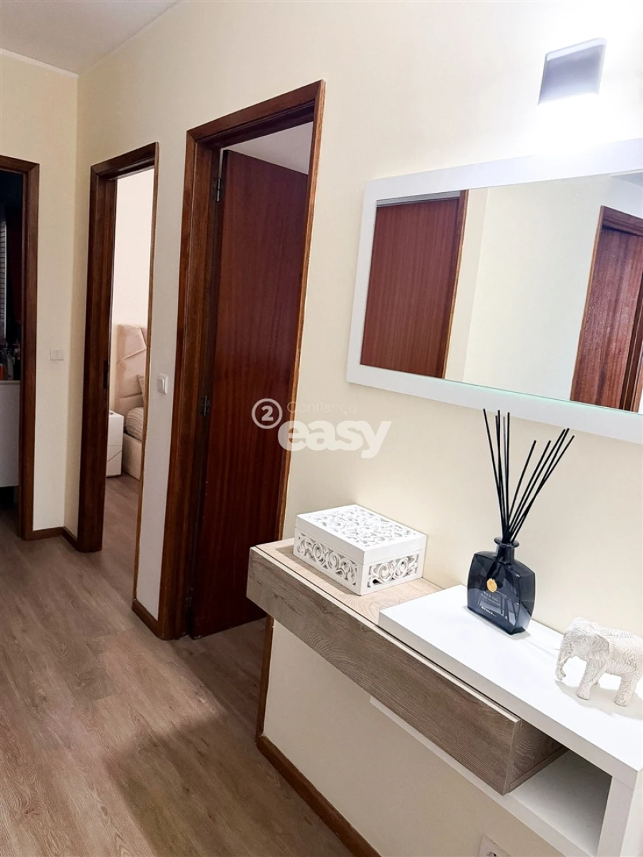 Apartamento T2 para Venda em Santa Marinha e São Pedro da Afurada Foto 4