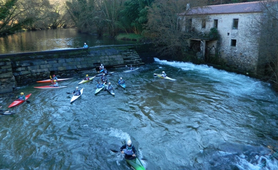 Terreno para Venda em Covas Foto 12