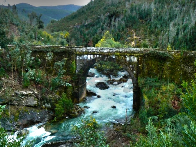 Terreno para Venda em Covas Foto 11