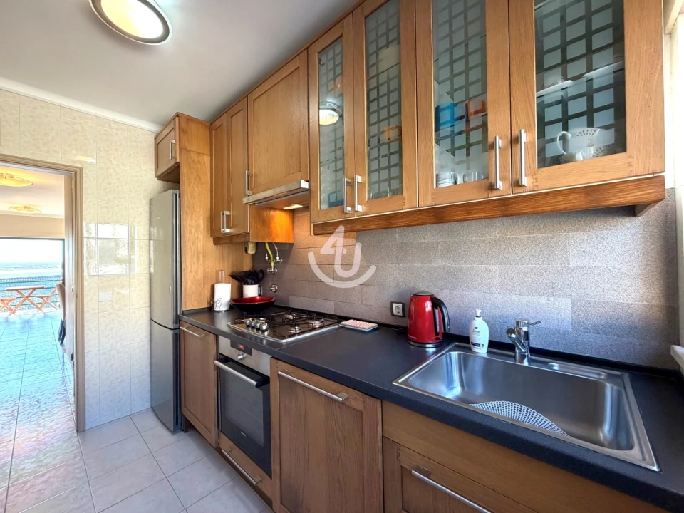 Apartamento T2 para Venda em São Martinho do Porto Foto 9