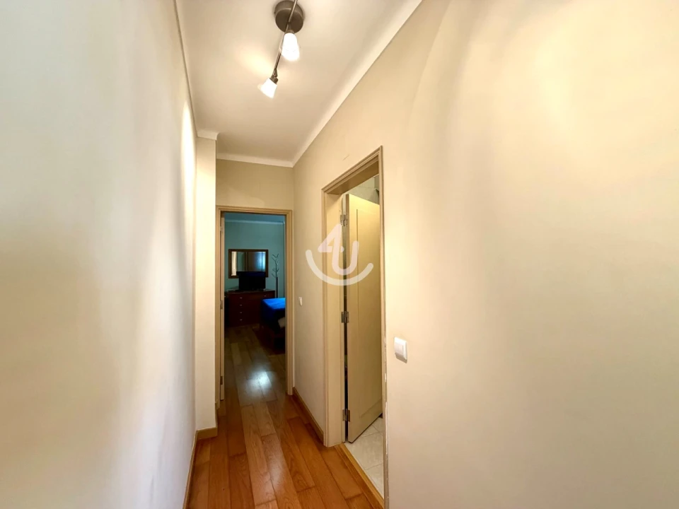 Apartamento T2 para Venda em São Martinho do Porto Foto 13