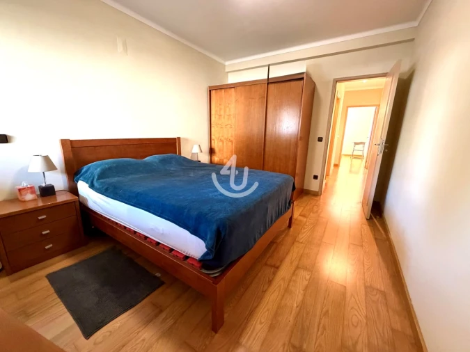 Apartamento T2 para Venda em São Martinho do Porto Foto 17