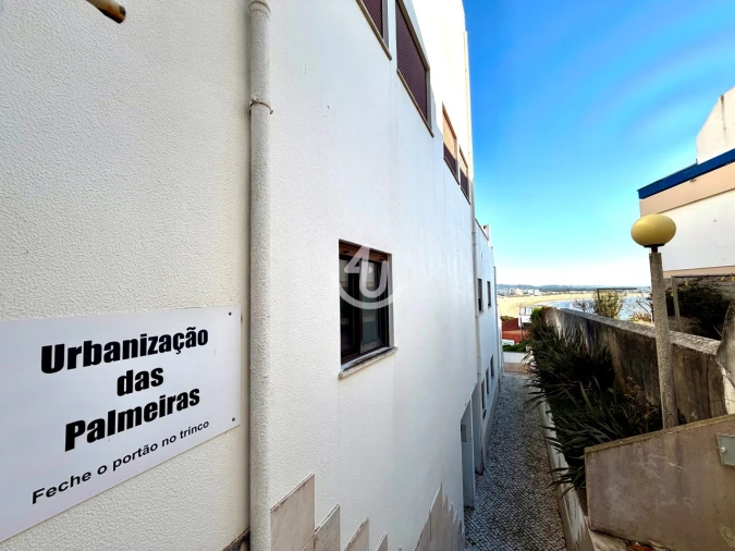 Apartamento T2 para Venda em São Martinho do Porto Foto 37