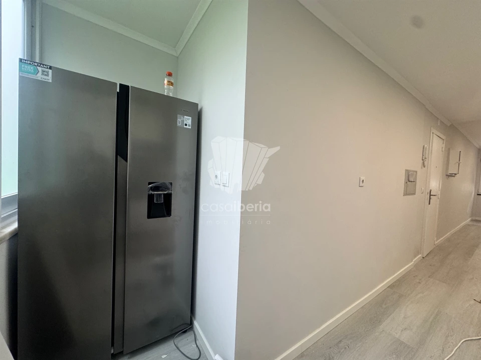 Apartamento T2 para Venda em Benfica Foto 13