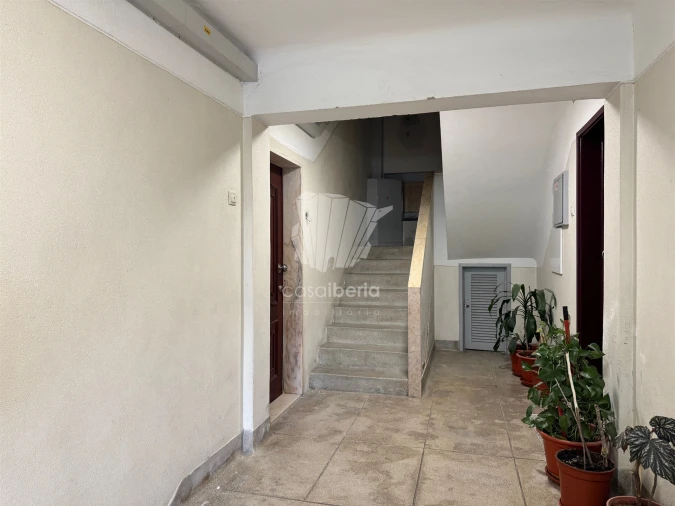 Apartamento T2 para Venda em Benfica Foto 17