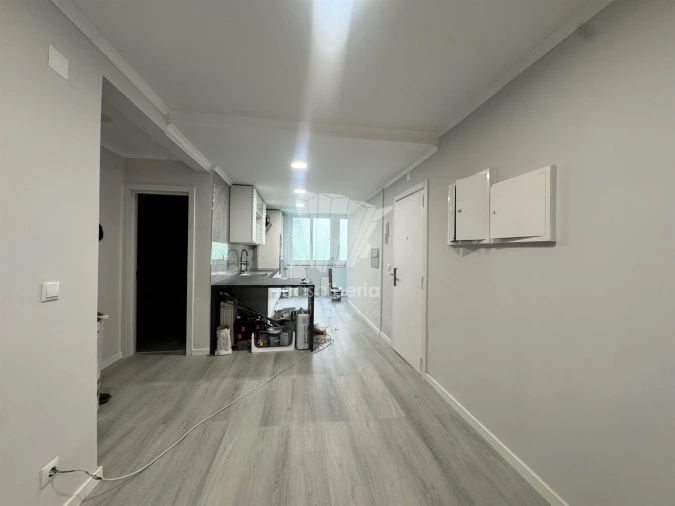 Apartamento T2 para Venda em Benfica Foto 15