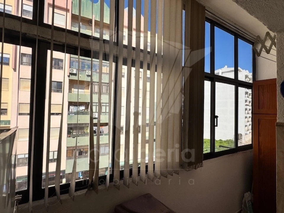 Apartamento T1 para Venda em União das Freguesias de Setúbal Foto 13