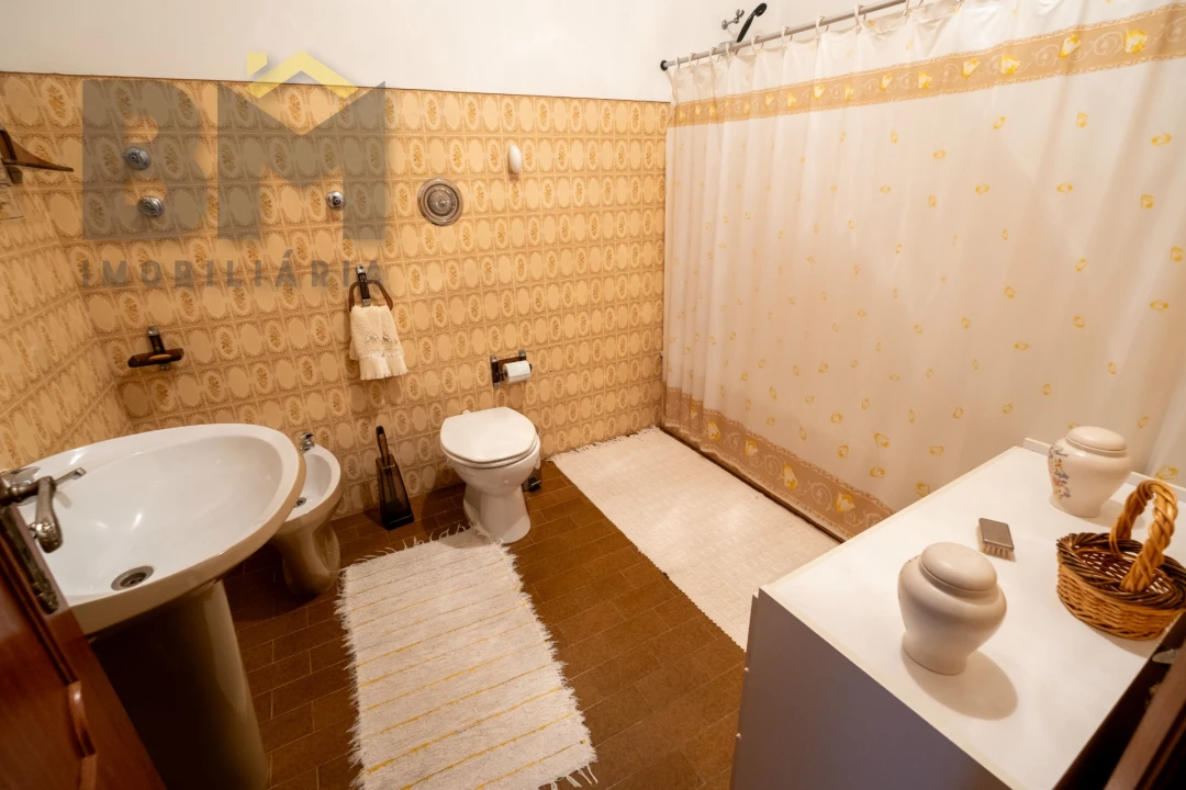 Apartamento T4 para Venda em Alcains Foto 36