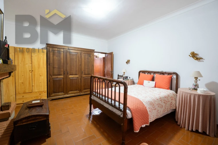 Apartamento T4 para Venda em Alcains Foto 13