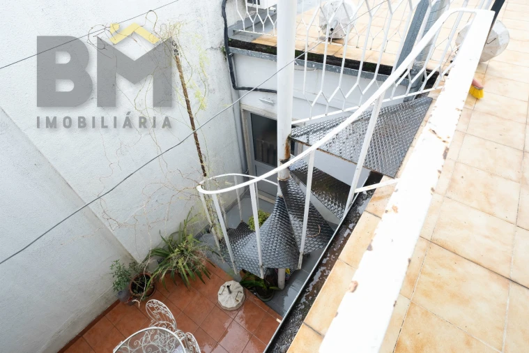 Apartamento T4 para Venda em Alcains Foto 37