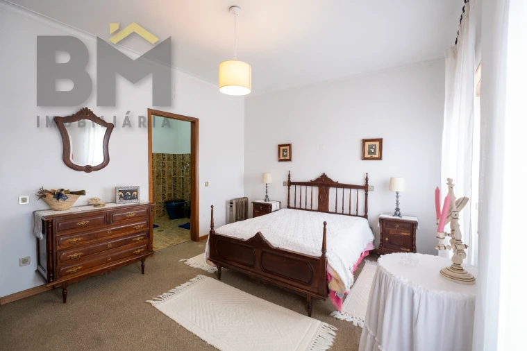 Apartamento T4 para Venda em Alcains Foto 31