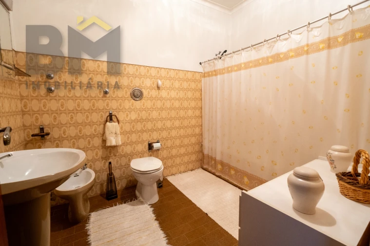 Apartamento T4 para Venda em Alcains Foto 35