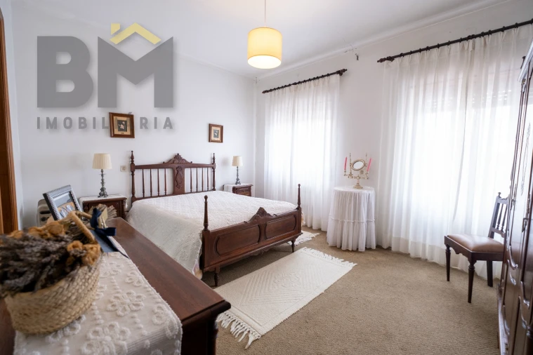 Apartamento T4 para Venda em Alcains Foto 32