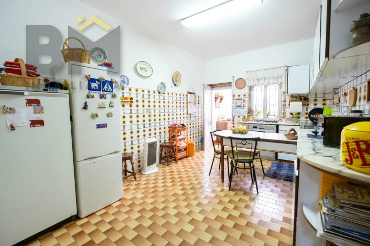 Apartamento T4 para Venda em Alcains Foto 10