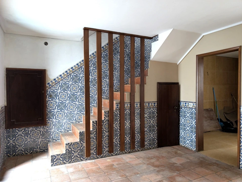 Moradia T8 para Venda em Glória e Vera Cruz Foto 1