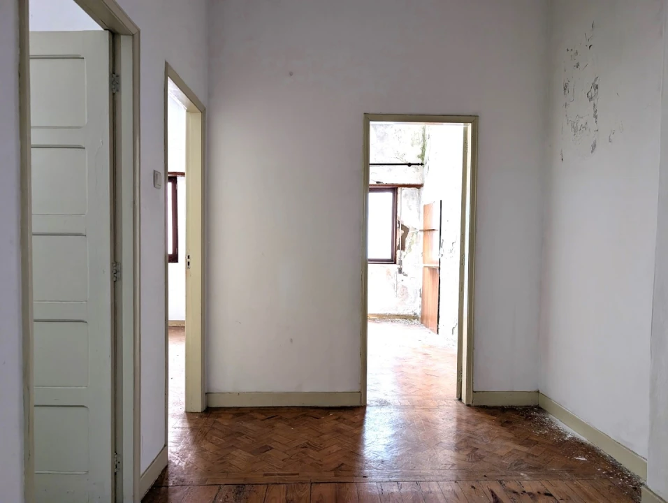 Moradia T8 para Venda em Glória e Vera Cruz Foto 21