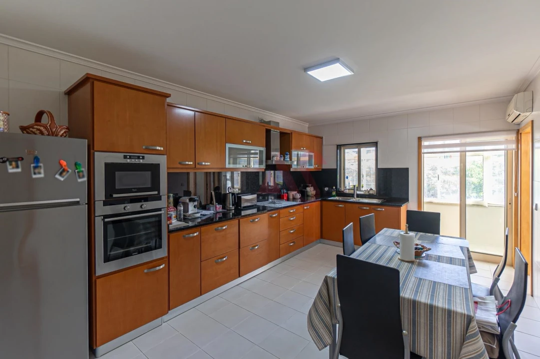 Apartamento T3 para Venda em Mesão Frio Foto 8