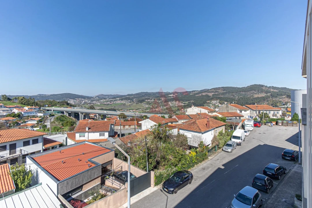 Apartamento T3 para Venda em Mesão Frio Foto 30