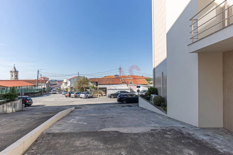 Apartamento T3 para Venda em Mesão Frio Foto 28