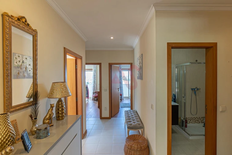 Apartamento T3 para Venda em Mesão Frio Foto 11