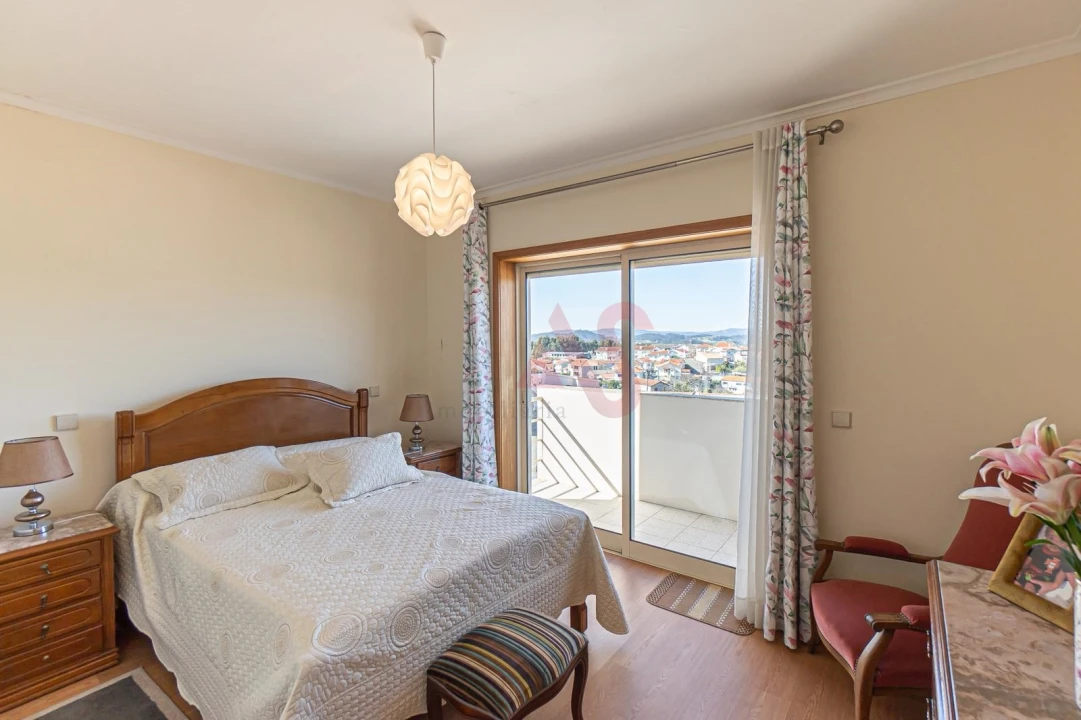 Apartamento T3 para Venda em Mesão Frio Foto 16