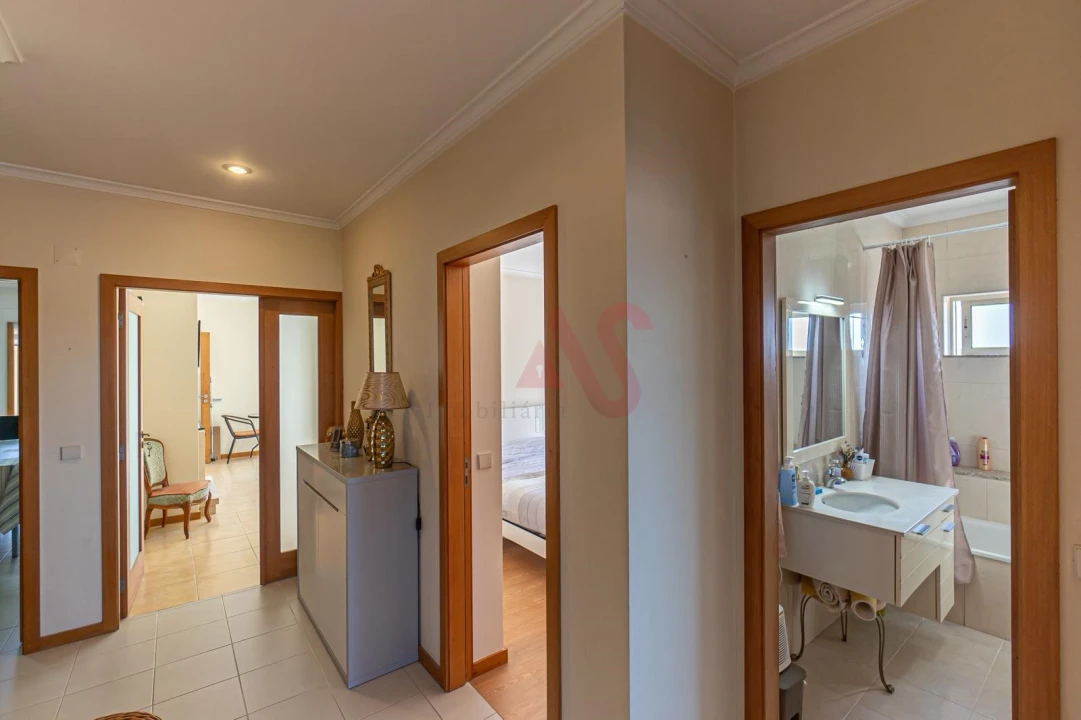 Apartamento T3 para Venda em Mesão Frio Foto 21