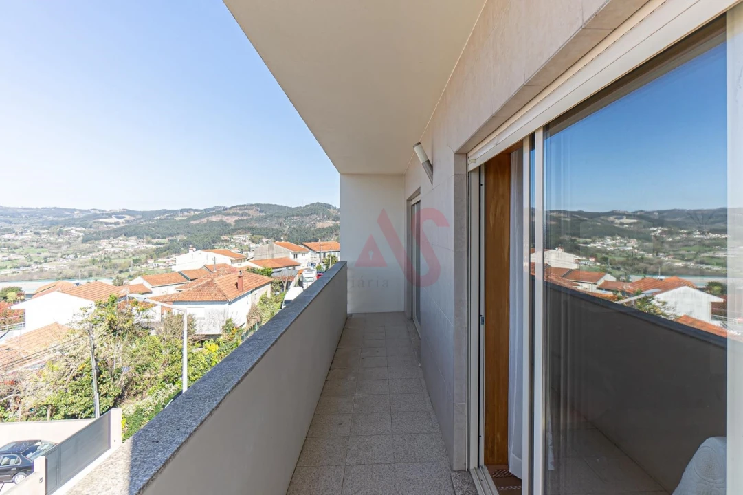 Apartamento T3 para Venda em Mesão Frio Foto 20