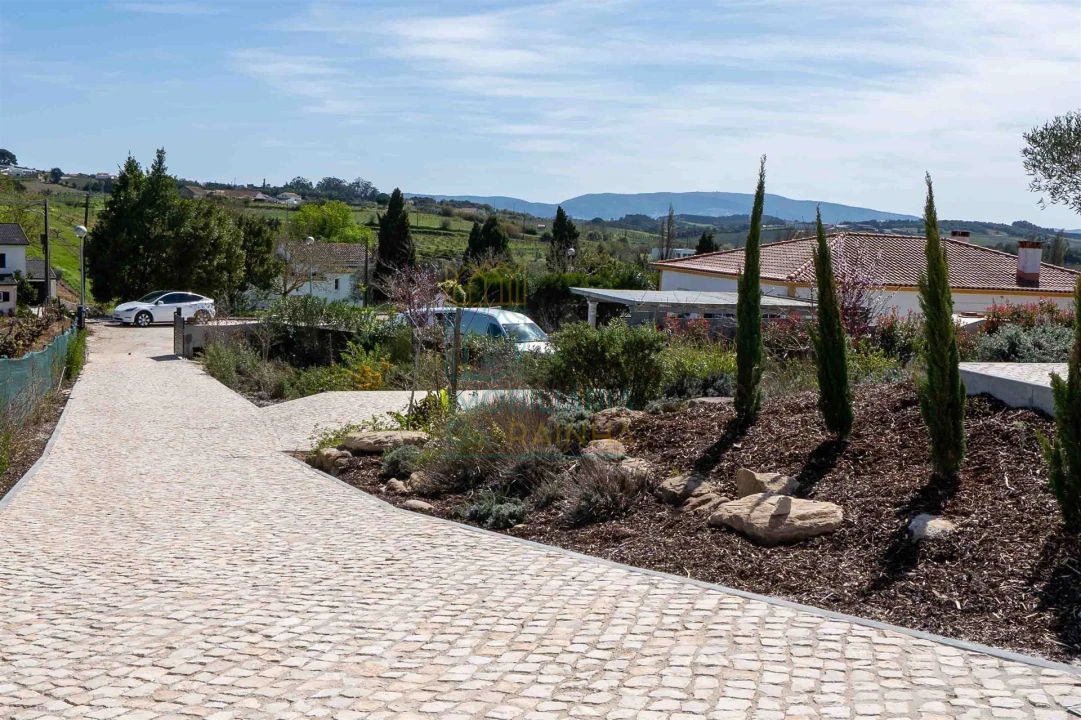 Moradia T5 para Venda em Carvalhal Foto 23