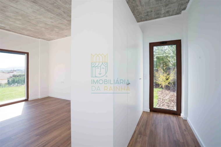 Moradia T5 para Venda em Carvalhal Foto 9